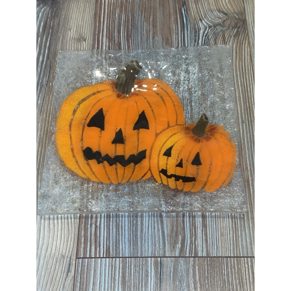 Decorative Glass Plate With Two Jack O Lanterns 8x8